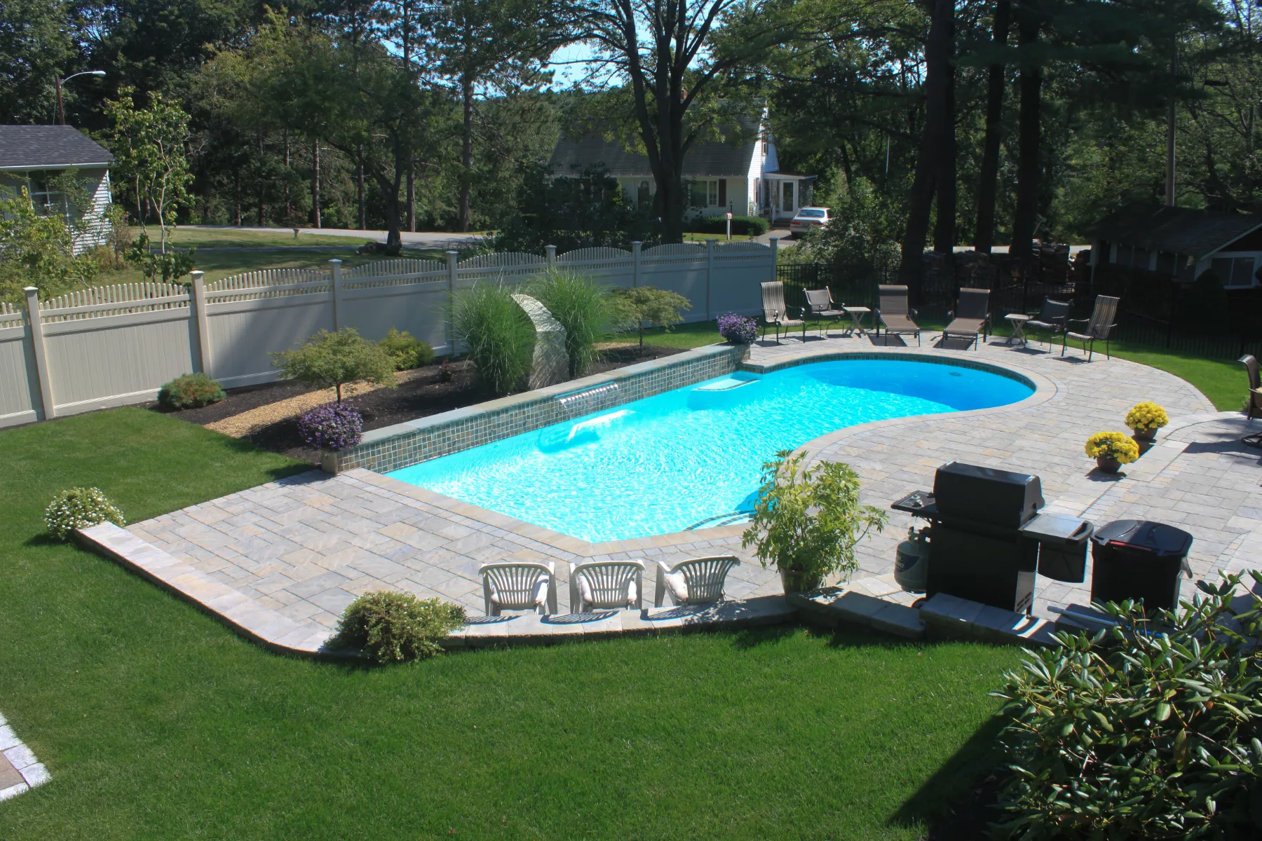Contact Eliot Pool and Spa Experts | York Pool Builder