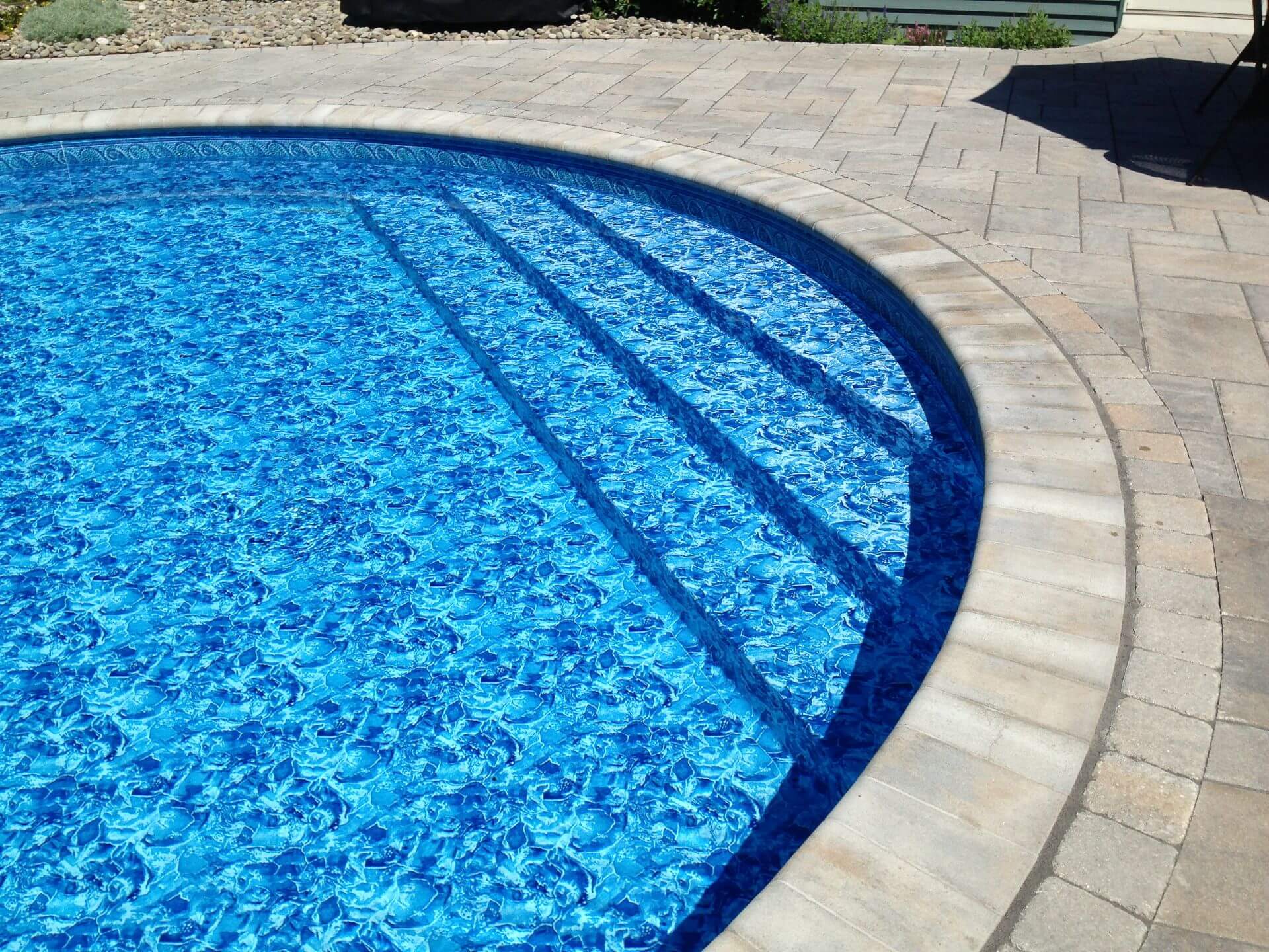 Vinyl liner pool installation by Northern Pools